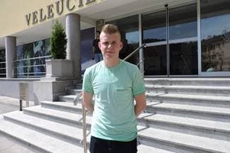 Ivan piše predstave i glumi: ¨Volim kad mogu nasmijati ljude u ovim teškim vremenima¨