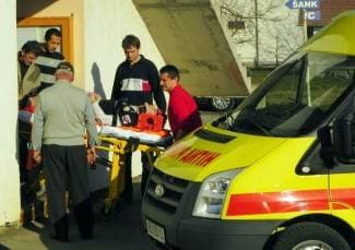 Na rubu sukoba: Vratar završio u bolnici, stigla i policija