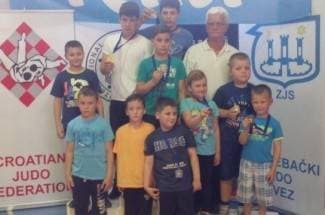 Braća Radić i Bruno Vuković se okitili zlatnim medaljama