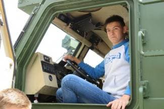 Požeška vojarna otvorila svoja vrata: ¨Sad kad ovo vidim odlučio sam – idem i ja u vojsku¨