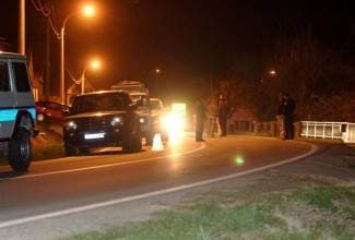 Muškarac (56) ranjen nakon oružanog napada na policiju