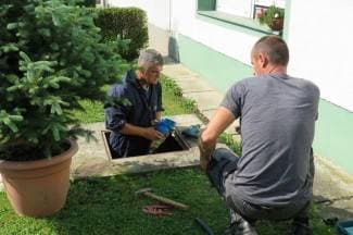 Privremeno rješenje protiv pijeska u vodi: Tekija postavlja filtere, u planu je i hidrant