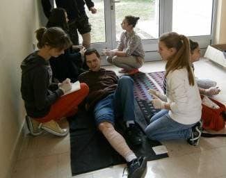Najbolje učenice osvojile besplatno ljetovanje na Viru