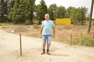 Blokirao promet preko svog zemljišta: ¨Tko je dozvolio da unište privatnu imovinu?¨
