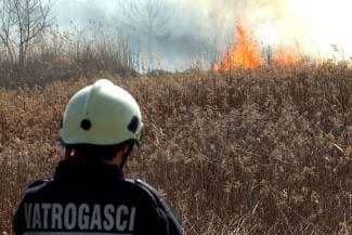 Gorjelo Kusonje: Vatrogasci spriječili katastrofu
