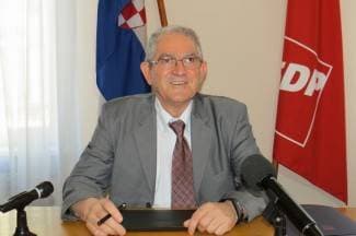 Neferovića prozvao vandalom: ¨Kako ovog despota i njegovu bratiju nije sramota?¨