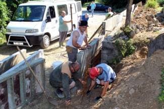 Mještani sami izgradili potporni zid, groblje se neće urušiti