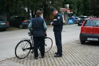 ¨Zaustavljaju nas i opominju, a biciklisti nemaju infrastrukturu po kojoj bi se vozili¨