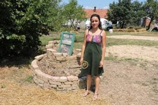 Prave iglue i skulpture od slame, a goste dočekuju s eko hranom i kozmetikom