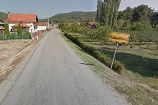 Uključivao se Toyotom u promet pa udario u Golfa