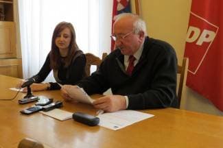 ¨Ignoriranjem Dana starijih osoba gradska vlast pokazuje svoju brigu¨