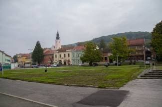 Sade se nova stabla, pravi šetnica i postavlja spomenik braniteljima