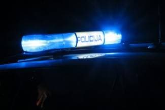 Vozili pijani, trijeznili se u policiji i zaradili prekršajne naloge