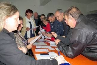 Ne žurite s potpisom ugovora o konverziji: ¨Još jedna prijevara! Banke imaju više koristi¨