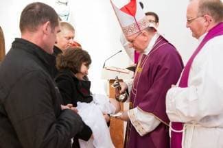 Obitelj Šubara krstila deseto dijete: ¨I  ja sam deseto dijete, to je sretna slučajnost¨