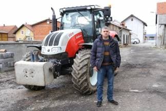 Obrađuje 85 hektara: ¨Od poljoprivrede se može živjeti, ali se mora puno raditi¨