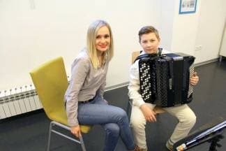 ¨Harmoniku vježbam svaki dan, u tome je tajna. Stignem i na latinski i informatiku¨