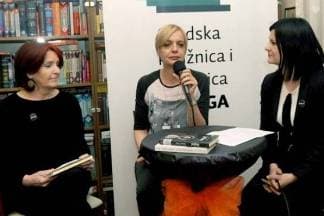Književnica poručila Požežankama : ¨Radite ono što volite¨