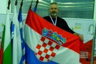 Damir Ludvig balkanski veteranski prvak u bacanju diska
