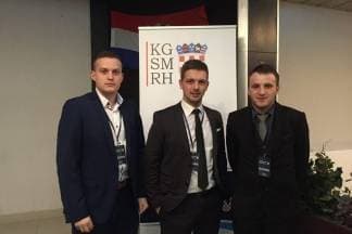 Članovi Savjeta mladih Grada Požege na konferenciji ¨Mladi i EU¨