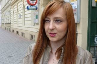 Vlašić prozvala Grad zbog štanda; Neferović: ¨Prestanite politizirati na humanitarnim stvarima¨