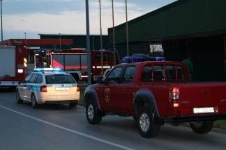 Zapalila se lampa na trgovačkom centru; intervenirali vatrogasci JVP