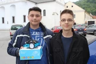 Mladi robotičari: ¨Mini robotići su zabavni i edukativni, jedva čekamo početak lige!¨