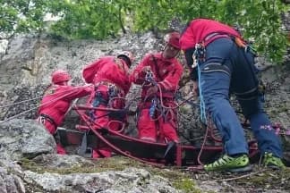 Vježba: Požeški HGSS-ovci spašavali unesrećenog sa stijene