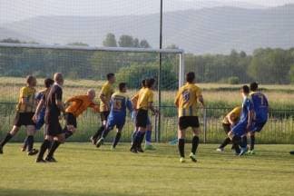 Eminovci i Lipa poravnati na vrhu dočekuju međusobni ogled
