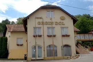 Pohvale stranih gostiju na kuhinju hotela Grgin dol