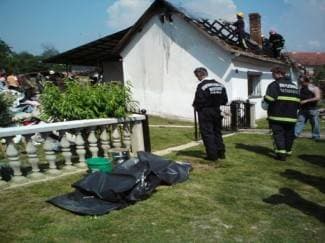 Izgorjelo krovište obiteljske kuće