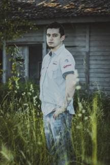 Pogledajte spot za pjesmu ¨Sa mnom budi¨