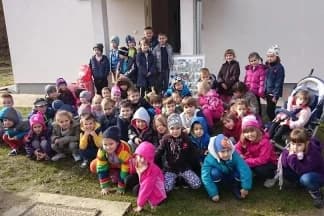 DV ¨Kockica¨ Lipik posjetili napuštene životinje na Bučju