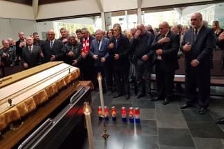 ¨Pokopali smo žrtve komunističkog zločina obilježivši time razdoblje u kojem se ANTIFAŠIZAM pretvorio u FAŠIZAM¨