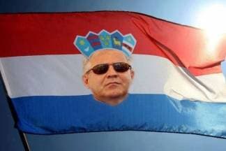 Sveta Kata, Ćaća na vrata!