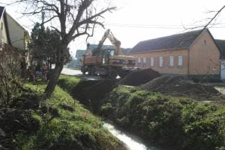 Izmjena cestovnih propusta i sanacija kanala u Kadanovcima
