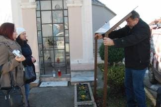 Postavljene info table kod pakračkih sakralnih objekata
