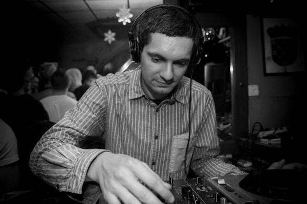 Požeški DJ Topa potpisao ugovor s Aquarius Recordsom
