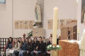 Duhovna obnova za mlade u požeškoj katedrali