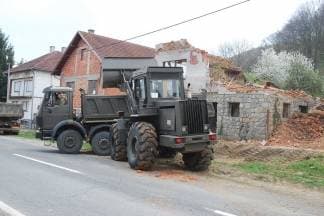 Poziv vlasnicima ruševnih objekata da dozvole uklanjanje istih o trošku Grada Pakraca