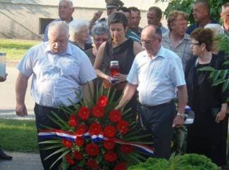 Položeni vijenci za poginule branitelje