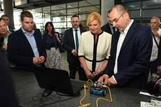 Robotičari Kanižlićeve škole na dodjeli nagrada najboljima