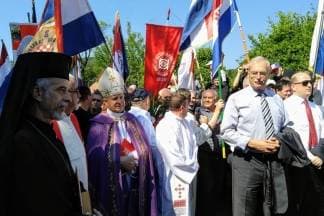 Hrvatski domobrani iz Požege na komemoraciji u Jazovki