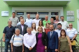 Predsjednik Gradskog vijeća Grada Pleternice je Marijan Aladrović