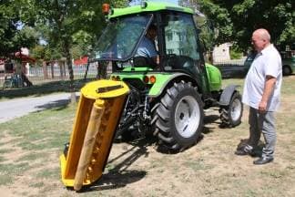 Grad Lipik kupio novi traktor i malčer