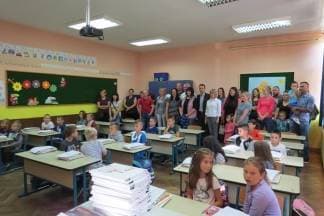 Učenici s područja općine Velika dobili besplatne udžbenike