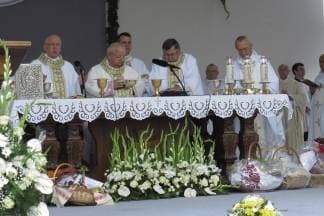 3. Euharistijskim kongresom proslavljena 20. godišnjica Požeške biskupije