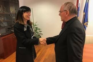Susret biskupa Škvorčevića i ministrice Divjak