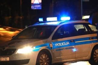 Automobilom udario pješakinju na pješačkom prijelazu
