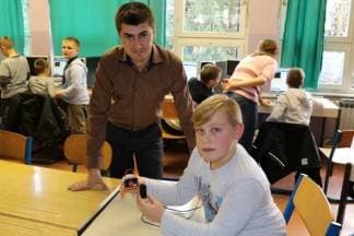 Micro:bitovi za 88 učenika šestih razreda